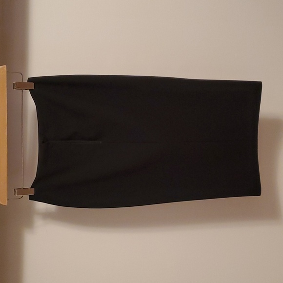 Alice + Olivia Venty Lamb Leather Crossover Pencil Skirt Lamb Leather. Size 0. - Picture 4 of 12